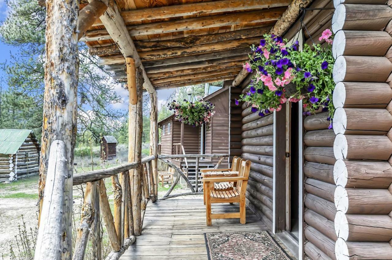 Sawtooth Lodge Stanley Ngoại thất bức ảnh