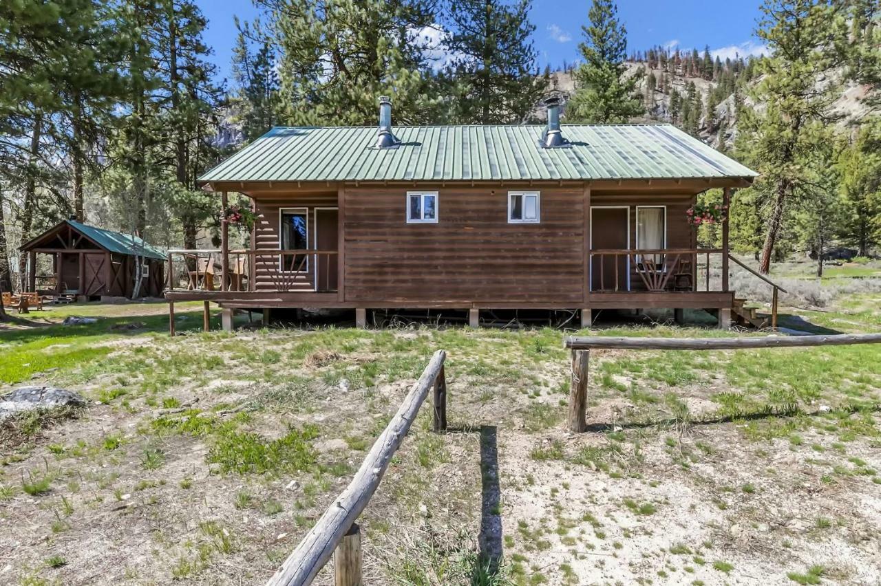 Sawtooth Lodge Stanley Ngoại thất bức ảnh